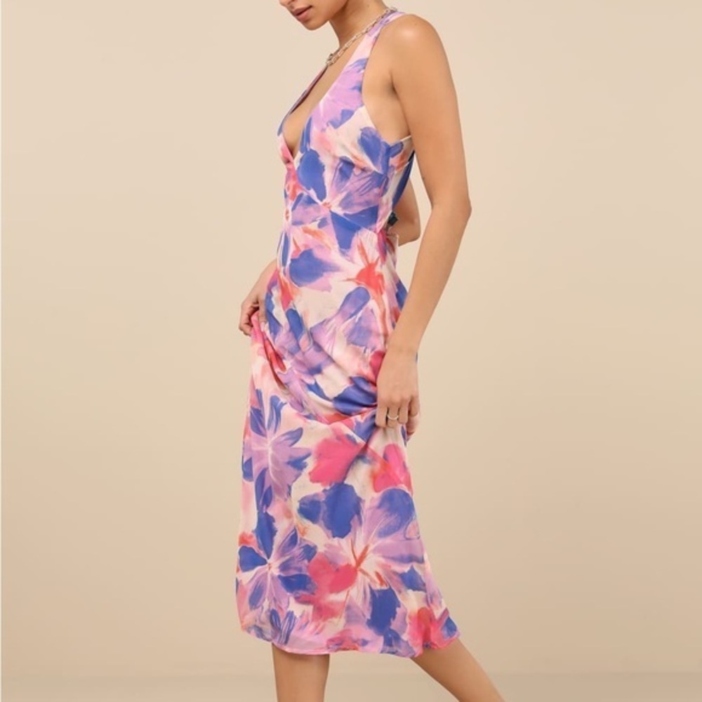 NWT Lulus pink and purple floral twist back Haulter dress